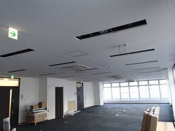 愛知県名古屋市 テナント事務所ビル 貸室 原状回復 LED天井埋込型照明器具取替え交換工事画像